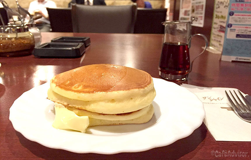 手焼きホットケーキの名店 大阪地下街のレトロな隠れ家空間 東梅田 喫茶サンシャイン Cafeadvisor